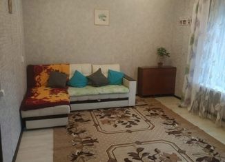 Продаю 3-ком. квартиру, 60 м2, деревня Бурга, улица Мира, 11