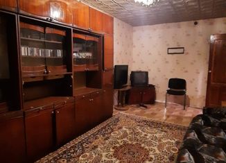Продается 1-комнатная квартира, 30.4 м2, Урай, 3-й микрорайон, 27А