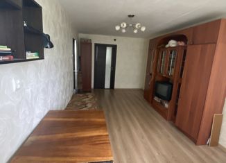 Продажа 2-ком. квартиры, 44.4 м2, Кудымкар, улица 50 лет Октября, 18