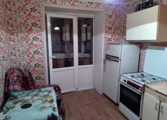 Продается 2-комнатная квартира, 51.3 м2, Трубчевск, улица Луначарского, 76