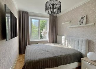 Продается 2-ком. квартира, 44.4 м2, Москва, Перекопская улица, 26, Перекопская улица