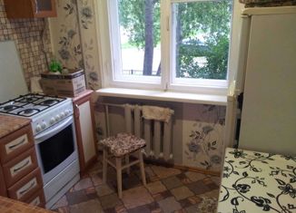 Сдается двухкомнатная квартира, 45 м2, Северодвинск, Морской проспект, 43