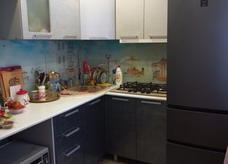 Пятикомнатная квартира на продажу, 88.5 м2, Санкт-Петербург, проспект Юрия Гагарина, 14к4, метро Парк Победы