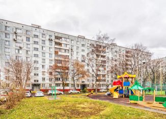 Продажа 2-ком. квартиры, 43 м2, Москва, Краснодонская улица, 27, Краснодонская улица