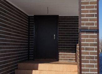 Продается дом, 103 м2, посёлок городского типа Нижняя Мактама, улица Зайнашевой