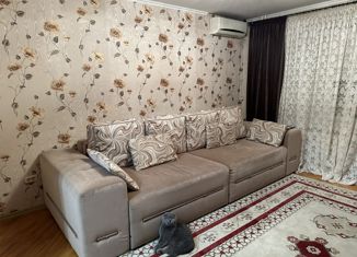 Продам 2-ком. квартиру, 47.2 м2, Адыгея, улица Лаухина, 11