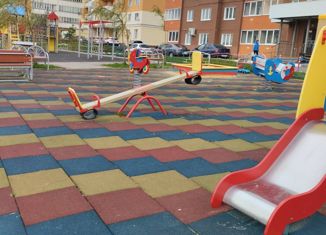 Продаю 2-ком. квартиру, 67.3 м2, Орёл, Рижский переулок, 5, Заводской район