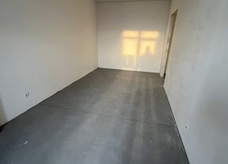 Продаю 2-ком. квартиру, 60.2 м2, Красноярск, Высотная улица, 2Ц, Октябрьский район