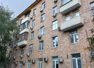Продажа 3-комнатной квартиры, 76.5 м2, Москва, улица Юлиуса Фучика, 11/13, метро Маяковская