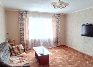 Продам двухкомнатную квартиру, 61 м2, Свердловская область, Советская улица, 104