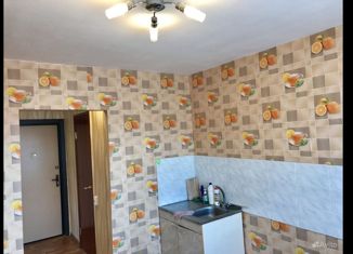 Продам 1-комнатную квартиру, 30.2 м2, Среднеуральск, улица Парижской Коммуны, 7