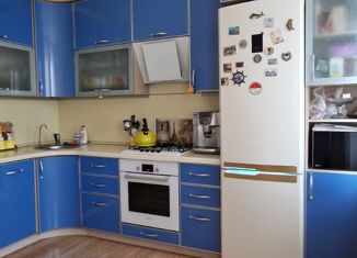 Продам 3-комнатную квартиру, 82.1 м2, Арзамас, улица Карла Маркса, 61