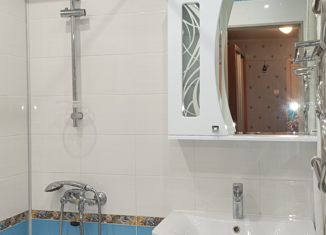 Продажа 3-ком. квартиры, 59.4 м2, посёлок Шуя, Школьная улица, 24