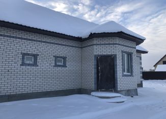 Продам дом, 150 м2, поселок городского типа Белоярский