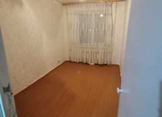 Трехкомнатная квартира на продажу, 62.7 м2, Курганская область, улица Кравченко, 26