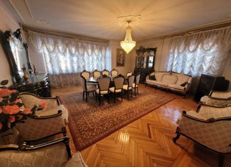 Продам пятикомнатную квартиру, 161.8 м2, Кисловодск, улица Жуковского, 36