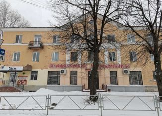 Продается трехкомнатная квартира, 71.1 м2, Псковская область, проспект Гагарина, 50
