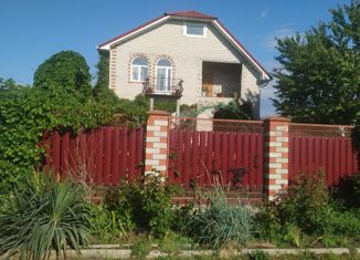 Продается дом, 200 м2, станица Новолеушковская, улица Жлобы, 101А