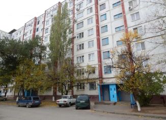 Продается 1-комнатная квартира, 35 м2, Волжский, проспект Дружбы, 85