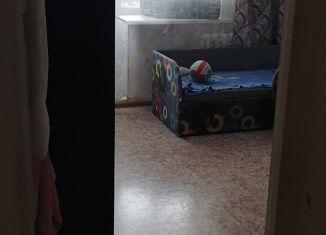 Продам 1-ком. квартиру, 33 м2, Кунгур, Российская улица, 29