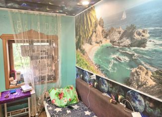 Четырехкомнатная квартира на продажу, 70 м2, Отрадный, Приветская улица, 8