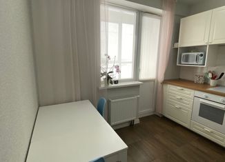 Продажа 1-комнатной квартиры, 38 м2, Казань, проспект Победы, 139к1, ЖК Победа