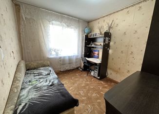 Продаю 4-комнатную квартиру, 61 м2, Оренбург, Волгоградская улица, 6, жилой район Степной