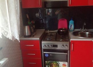Продам 2-ком. квартиру, 48 м2, Новотроицк, улица Мичурина, 8А