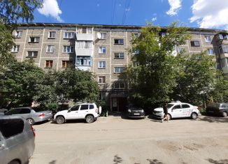 Продается двухкомнатная квартира, 45.3 м2, Екатеринбург, улица Зенитчиков, 14А, улица Зенитчиков