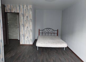 Продаю однокомнатную квартиру, 32 м2, Кемеровская область, Кузнецкий проспект, 56