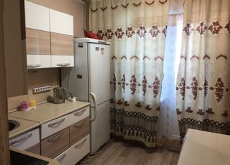 Продаю трехкомнатную квартиру, 65.5 м2, Приморский край, Советская улица, 70
