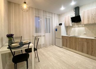 Продам однокомнатную квартиру, 40 м2, Краснодар, улица Ковалёва, 5, микрорайон 1-е отделение совхоза Солнечный