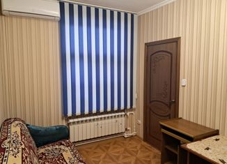 Комната в аренду, 80 м2, Омск, улица Орджоникидзе, 113