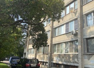 Продается комната, 675.2 м2, Санкт-Петербург, улица Трефолева, 27, улица Трефолева
