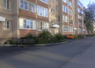 Продается однокомнатная квартира, 33.3 м2, Южноуральск, улица Мира, 57А