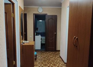 Продажа 3-ком. квартиры, 57 м2, Татарстан, улица Гагарина, 16