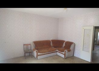 Сдам в аренду 2-комнатную квартиру, 56 м2, Ставрополь, улица Пирогова, 96