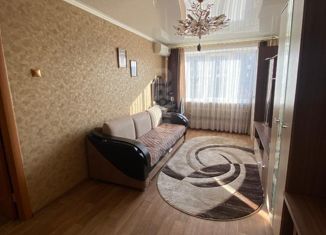 Трехкомнатная квартира на продажу, 61 м2, Оренбургская область, улица Маршала Жукова, 7