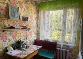 Продам 4-комнатную квартиру, 82 м2, рабочий посёлок Кадуй, Молодёжная улица, 7