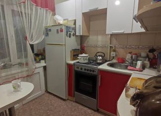 Продаю двухкомнатную квартиру, 42.4 м2, Краснокамск, улица Чапаева, 63