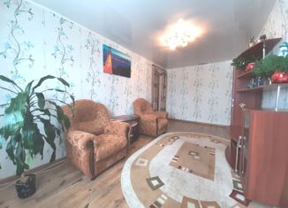 Продажа 3-комнатной квартиры, 54 м2, посёлок городского типа Сокол, улица Гагарина, 26