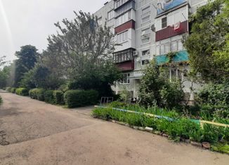 Продаю 3-ком. квартиру, 63 м2, Тихорецк, микрорайон Военный городок, 89