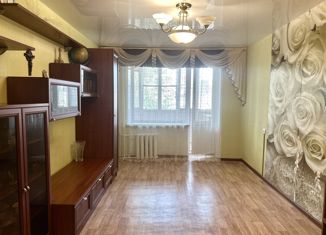 Продажа 3-комнатной квартиры, 60 м2, Ахтубинск, улица Стогова, 4