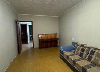 Продам 3-комнатную квартиру, 58 м2, Татарстан, проспект Дружбы Народов, 9