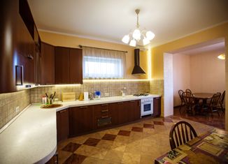 Дом на продажу, 425 м2, деревня Поповка, Заречная улица, 15/1