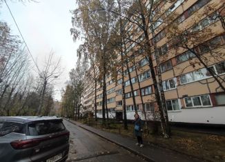 Продам 3-комнатную квартиру, 60 м2, Санкт-Петербург, Тимуровская улица, 12, Тимуровская улица