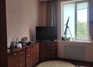 Продается 1-комнатная квартира, 40 м2, Апатиты, улица Ферсмана, 16