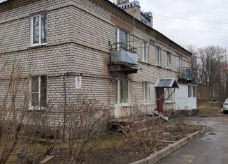 Продажа 2-ком. квартиры, 43 м2, городской посёлок Красный Бор, Комсомольская улица, 9/1