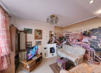 Продажа трехкомнатной квартиры, 59 м2, Кемеровская область, проспект Кирова, 48