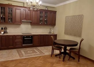 Продается трехкомнатная квартира, 76.7 м2, Москва, улица Бориса Жигулёнкова, 7, станция Соколиная Гора